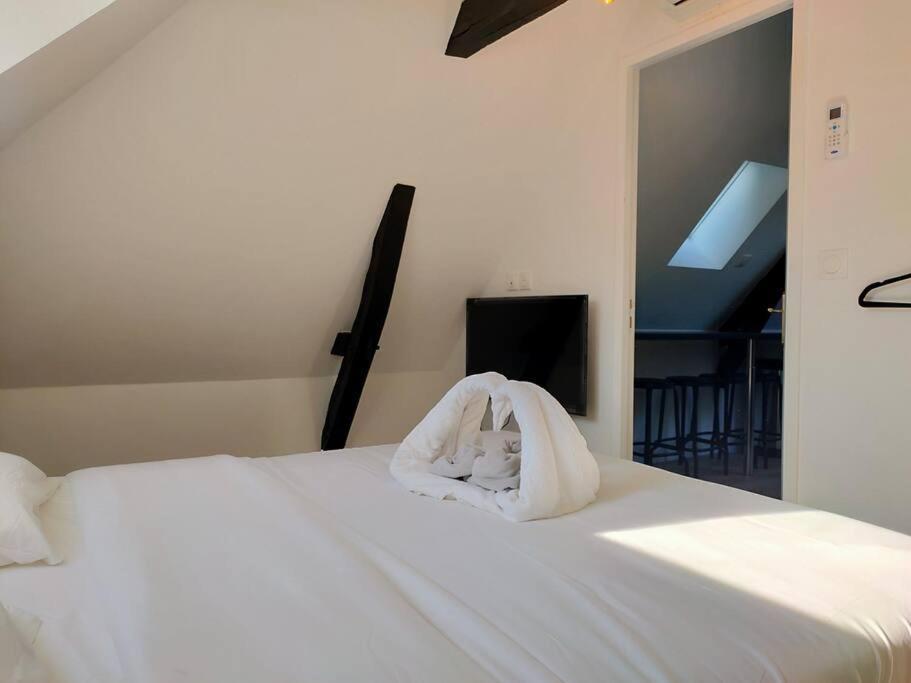 Dakar - Bel Appartement A Реймс Екстериор снимка