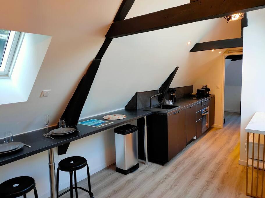 Dakar - Bel Appartement A Реймс Екстериор снимка