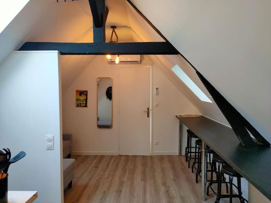 Dakar - Bel Appartement A Реймс Екстериор снимка