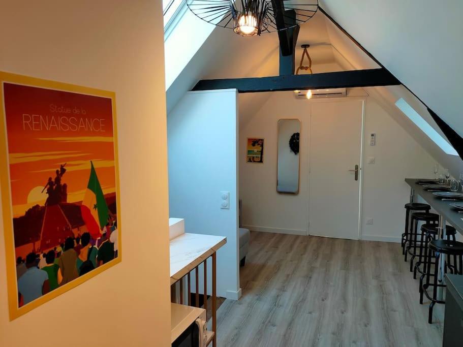 Dakar - Bel Appartement A Реймс Екстериор снимка